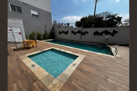 Apartamento para alugar com 42m², 2 quartos e sem vagaÁrea comum - Piscina