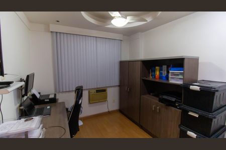 Apartamento à venda com 88m², 3 quartos e 1 vagaQuarto 2