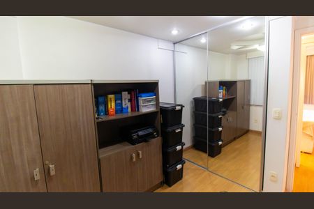Apartamento à venda com 88m², 3 quartos e 1 vagaQuarto 2