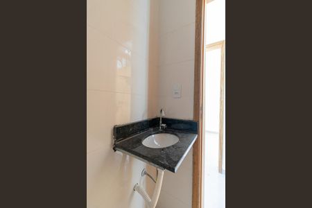 Apartamento à venda com 36m², 2 quartos e sem vaga Apartamento à venda com 36m², 2 quartos e sem vagaBanheiro