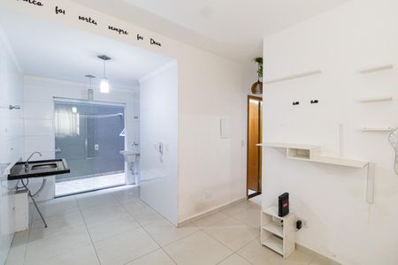 Sala/Cozinha de apartamento para alugar com 2 quartos, 51m² em Cidade Líder, São Paulo