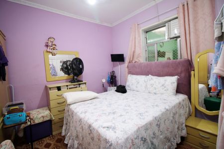 Casa à venda com 300m², 2 quartos e 6 vagasQuarto 2