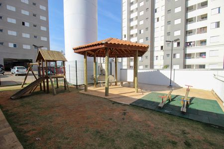 Apartamento para alugar com 50m², 2 quartos e 1 vaga Apartamento para alugar com 50m², 2 quartos e 1 vagaÁrea comum - Playground