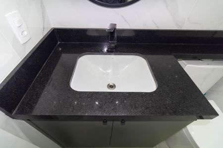 Apartamento à venda com 69m², 2 quartos e 1 vagaBanheiro 2