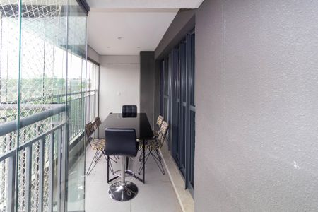 Apartamento à venda com 69m², 2 quartos e 1 vagaSacada