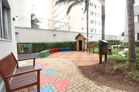 Apartamento para alugar com 44m², 2 quartos e sem vagaÁrea comum - Playground