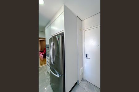 Apartamento à venda com 101m², 3 quartos e 2 vagas Apartamento à venda com 101m², 3 quartos e 2 vagasCozinha