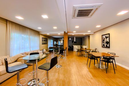 Apartamento à venda com 101m², 3 quartos e 2 vagasÁrea comum - Salão de festas