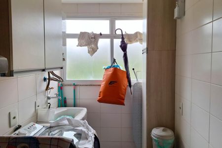 Apartamento à venda com 57m², 2 quartos e 1 vaga Apartamento à venda com 57m², 2 quartos e 1 vagaÁrea de Serviço