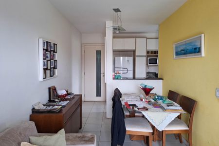 Sala de apartamento à venda com 2 quartos, 57m² em Maceio, Niterói