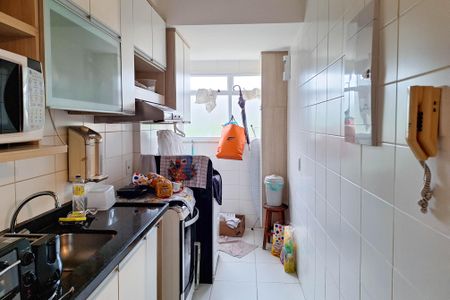 Apartamento à venda com 57m², 2 quartos e 1 vaga Apartamento à venda com 57m², 2 quartos e 1 vagaCozinha