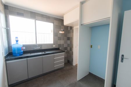 Apartamento à venda com 85m², 2 quartos e 1 vagaCozinha