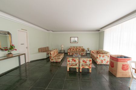 Apartamento à venda com 85m², 2 quartos e 1 vagaHall social