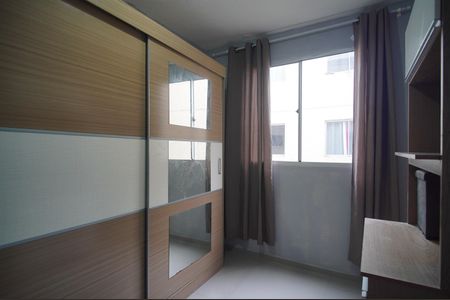 Quarto 2 de apartamento para alugar com 2 quartos, 40m² em Santos Dumont, São Leopoldo