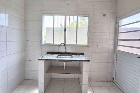 Casa para alugar com 60m², 2 quartos e 5 vagasCozinha