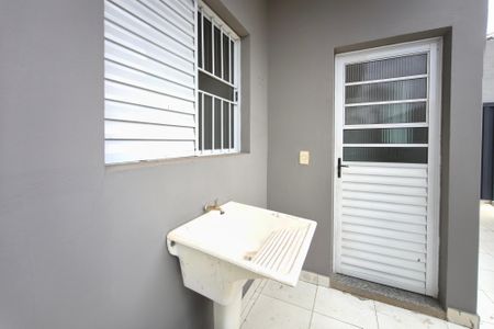 Casa para alugar com 60m², 2 quartos e 5 vagasÁrea de Serviço