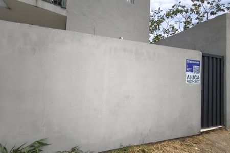 Casa para alugar com 60m², 2 quartos e 5 vagasPlaquinha