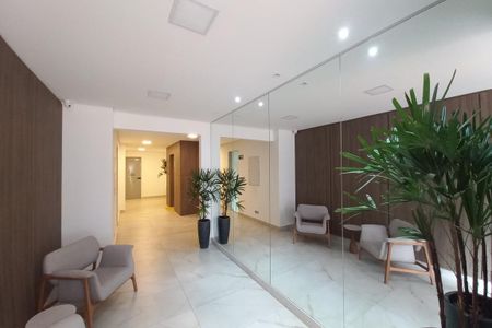 Apartamento para alugar com 66m², 2 quartos e 1 vaga Apartamento para alugar com 66m², 2 quartos e 1 vagaHall de Entrada