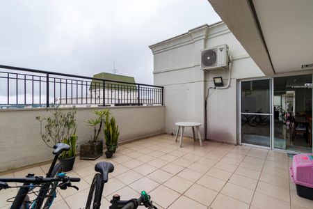 Apartamento à venda com 109m², 2 quartos e 2 vagasTerraço