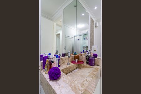 Apartamento à venda com 109m², 2 quartos e 2 vagasBanheiro 