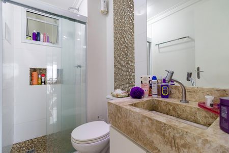 Apartamento à venda com 109m², 2 quartos e 2 vagasBanheiro 