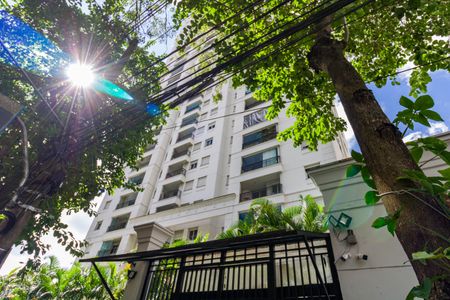 Apartamento à venda com 109m², 2 quartos e 2 vagasFachada