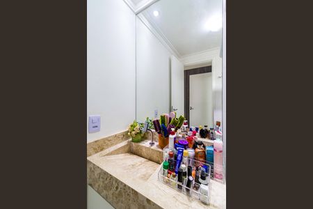 Apartamento à venda com 109m², 2 quartos e 2 vagasBanheiro da Suíte