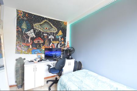 Quarto 2 de apartamento para alugar com 2 quartos, 46m² em Rubem Berta, Porto Alegre