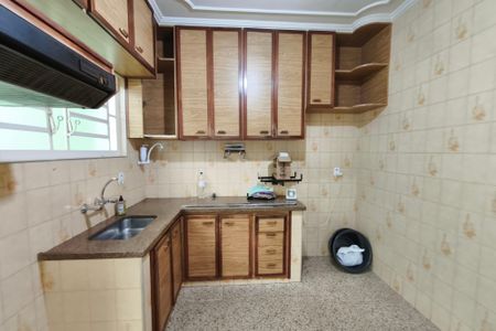 Casa à venda com 320m², 3 quartos e 3 vagasCozinha