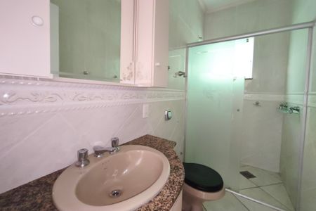 Casa à venda com 320m², 3 quartos e 3 vagasBanheiro Social