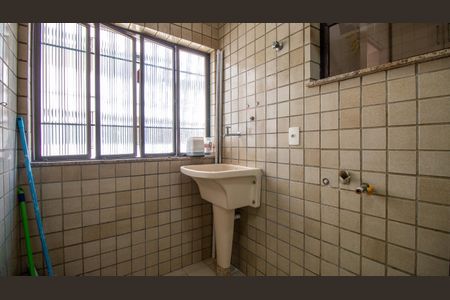 Apartamento à venda com 125m², 3 quartos e 1 vagaÁrea de Serviço