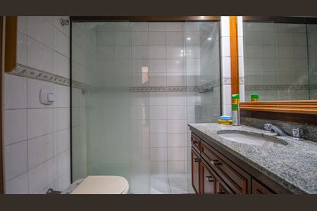 Apartamento à venda com 125m², 3 quartos e 1 vagaBanheiro da  Suite