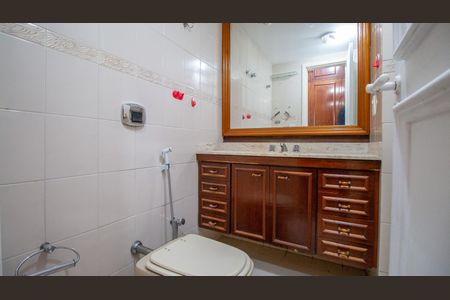 Apartamento à venda com 125m², 3 quartos e 1 vagaBanheiro Suite 2