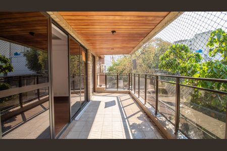  Varanda de apartamento à venda com 3 quartos, 125m² em Tijuca, Rio de Janeiro