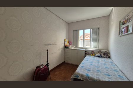 Casa à venda com 214m², 3 quartos e 2 vagasQuarto