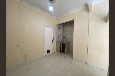Apartamento à venda com 1 quarto, 24m² em Catete, Rio de Janeiro
