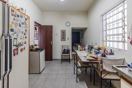 Casa à venda com 360m², 3 quartos e 6 vagasCozinha