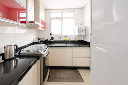 Apartamento à venda com 130m², 3 quartos e 3 vagasCozinha