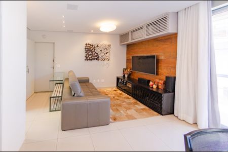 Apartamento à venda com 130m², 3 quartos e 3 vagasSala