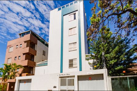 Apartamento à venda com 130m², 3 quartos e 3 vagasFachada