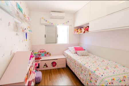 Apartamento à venda com 130m², 3 quartos e 3 vagasQuarto 1