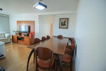 Apartamento à venda com 80m², 2 quartos e sem vagaSala de Jantar