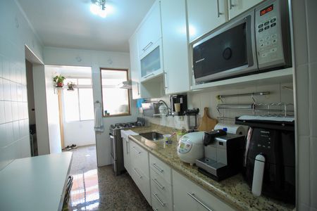 Apartamento à venda com 80m², 2 quartos e sem vagaCozinha