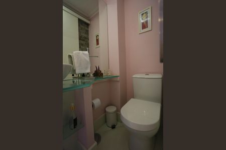 Apartamento para alugar com 145m², 3 quartos e 3 vagasLavabo