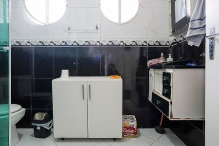 Casa à venda com 250m², 5 quartos e 3 vagasBanheiro