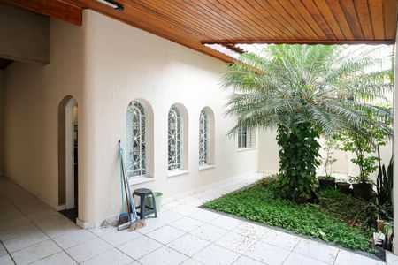 Casa à venda com 250m², 5 quartos e 3 vagasGaragem