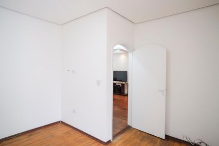 Casa à venda com 250m², 5 quartos e 3 vagasQuarto 1