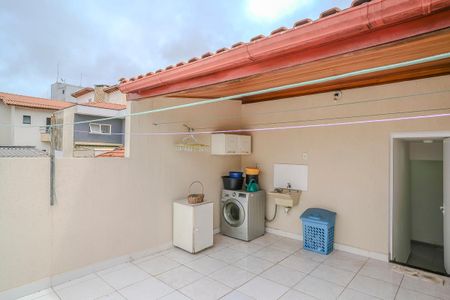 Casa à venda com 250m², 5 quartos e 3 vagasÁrea de serviço