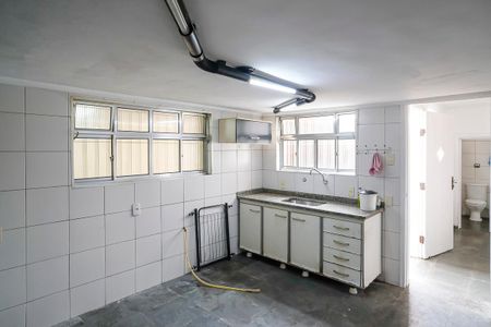 Casa à venda com 250m², 5 quartos e 3 vagasCozinha da edícula