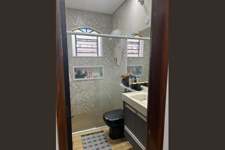 Apartamento à venda com 66m², 2 quartos e 1 vagaBanheiro